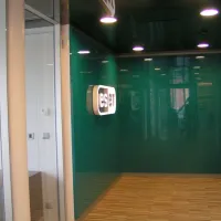 Eset


 <div class="gallery-item-img-tags">samostatná písmena | atypická reklama</div>