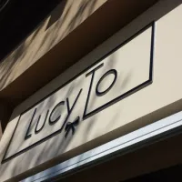 Lucy To podsvětlená reklama
 <div class="gallery-item-img-tags">bondové panely | jednostranné panely</div>