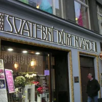 Nuance svatební dům
<div class="gallery-item-img-tags">atypická reklama</div>