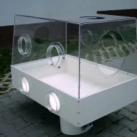 Inkubator - Inkubátor na kuřata, podstava z pvc, průhledná část z plného polykarbonátu.