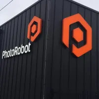 
 <div class="gallery-item-img-tags">jednostranné panely | samostatná písmena</div>