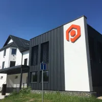 
 <div class="gallery-item-img-tags">jednostranné panely | samostatná písmena</div>