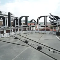 DeDalo na ocelové konstrukci.
<div class="gallery-item-img-tags">samostatná písmena</div>