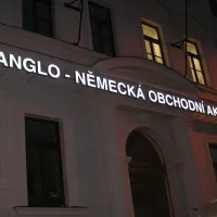 Anglicko německá Obchodní Akademie  <div class="gallery-item-img-tags">samostatná písmena</div>