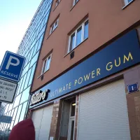 Bitters - plastická písmena + dibond panely
  <div class="gallery-item-img-tags">bondové panely | samostatná písmena | jednostranné panely</div>